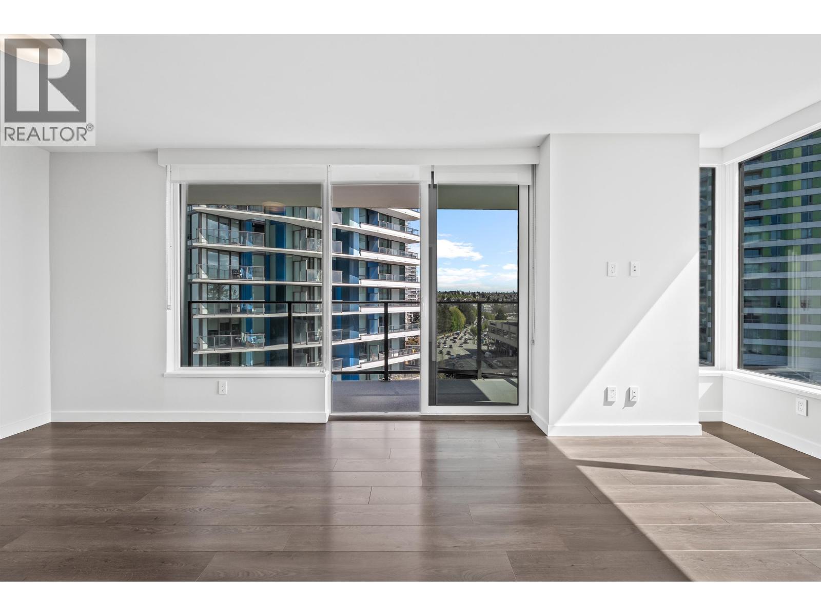 807 8238 Lord Street, Vancouver, British Columbia  V6P 0G7 - Photo 4 - R3114018