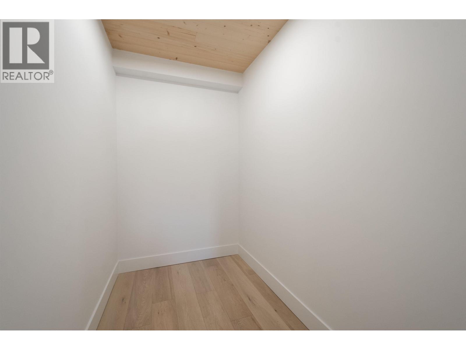 4170 Columbia Street, Vancouver, British Columbia  V5Y 2J6 - Photo 16 - R3114020