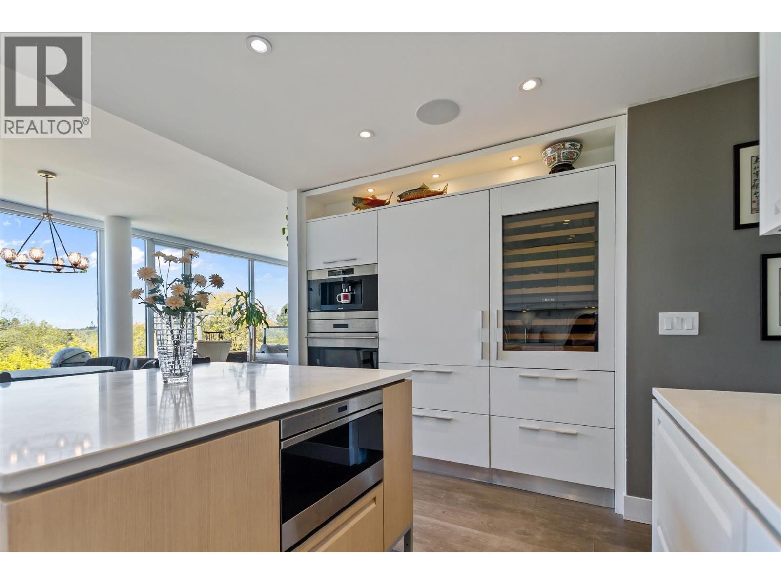 402 6333 West Boulevard, Vancouver, British Columbia  V6M 0C1 - Photo 10 - R3114053