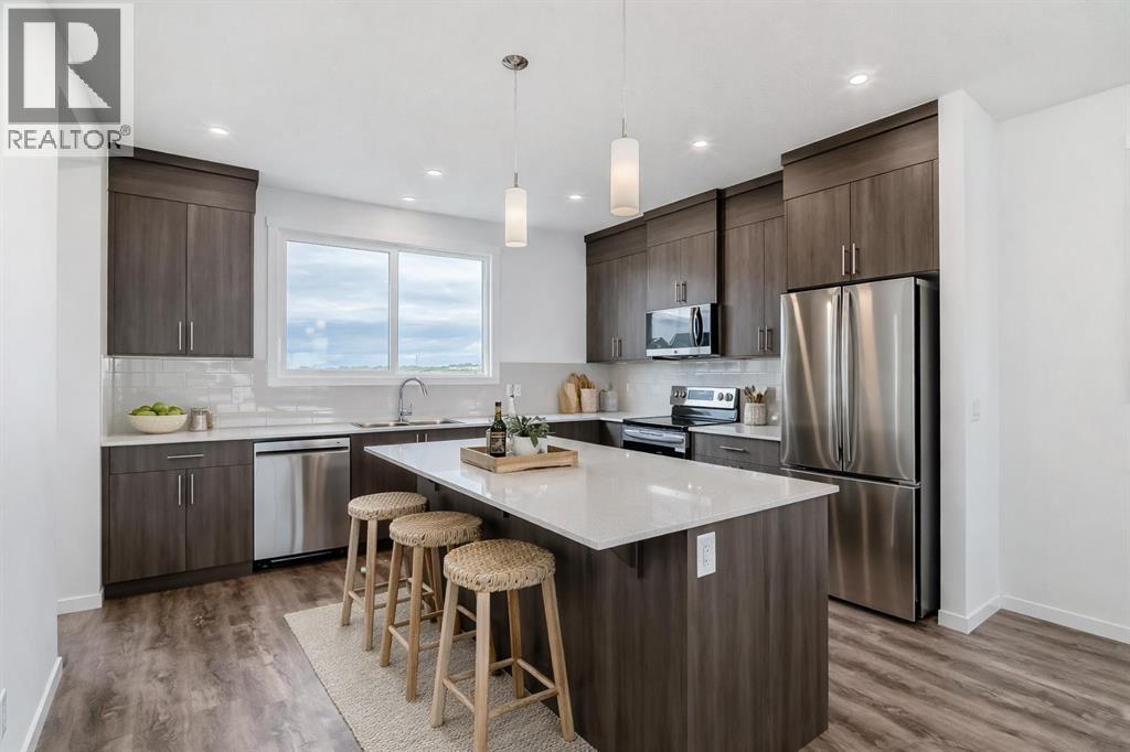 72 Wedderburn Drive, Okotoks, Alberta  T1S 5X2 - Photo 10 - A2303207