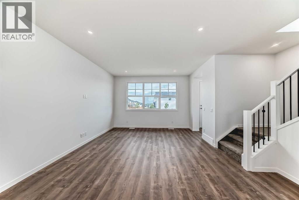 72 Wedderburn Drive, Okotoks, Alberta  T1S 5X2 - Photo 7 - A2303207