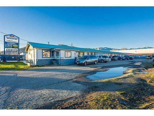 44477 Yale Road, West Chilliwack, Chilliwack, British Columbia  V2R 4H2 - Photo 1 - C8077983