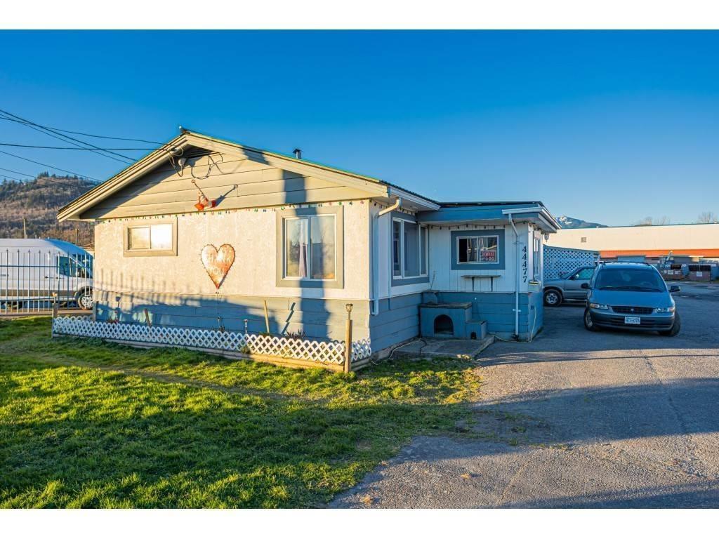 44477 Yale Road, West Chilliwack, Chilliwack, British Columbia  V2R 4H2 - Photo 3 - C8077983