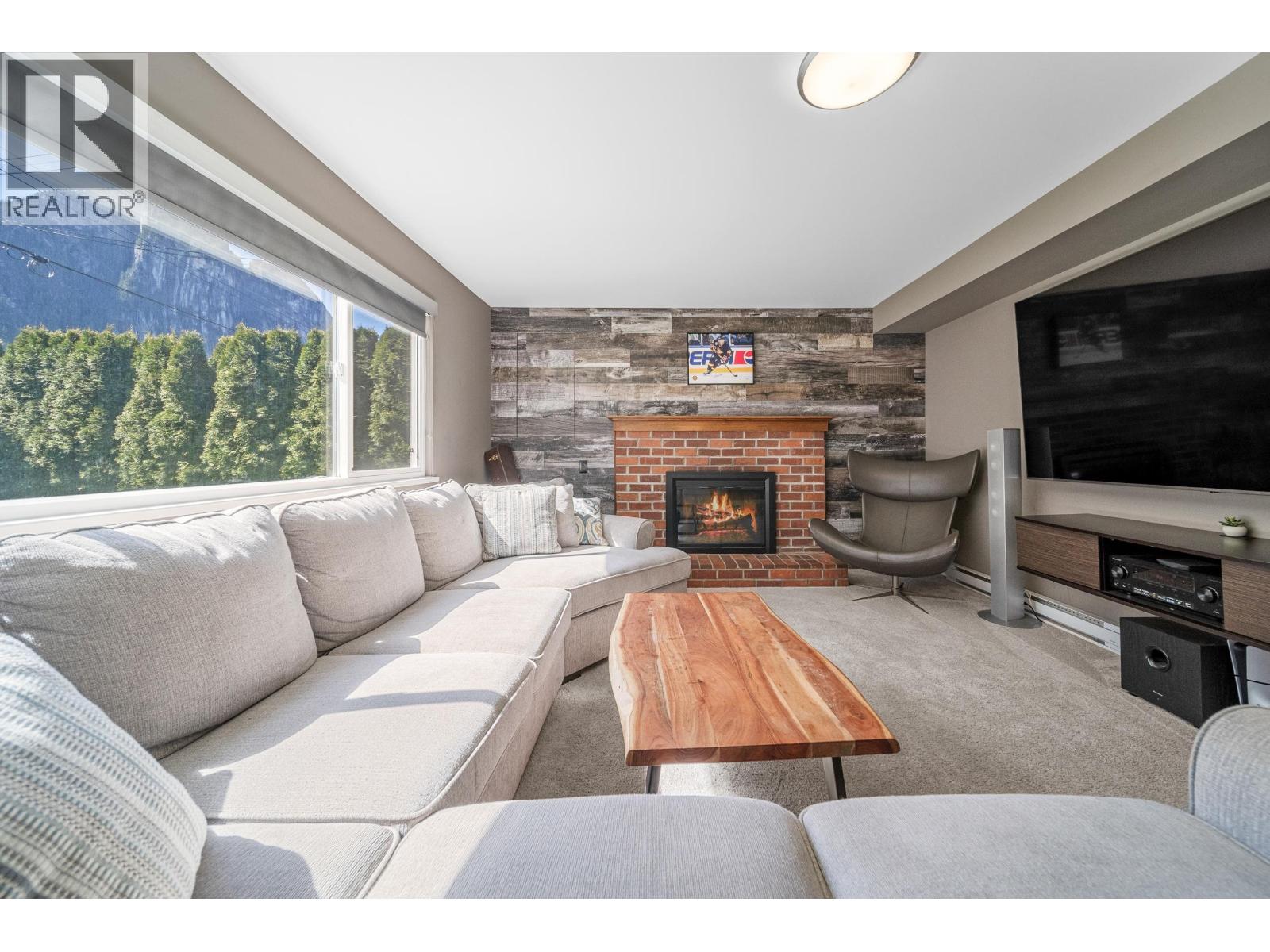 38325 Fir Street, Squamish, British Columbia  V8B 0W8 - Photo 28 - R3114059