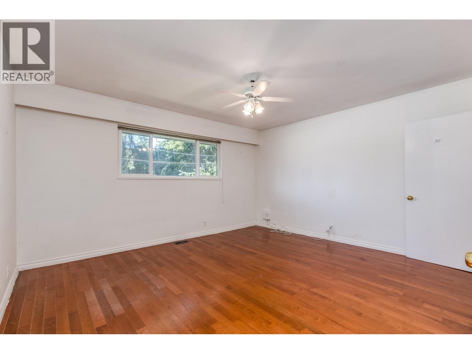 760 Grover Avenue, Coquitlam, British Columbia  V3J 3C8 - Photo 11 - R3114064