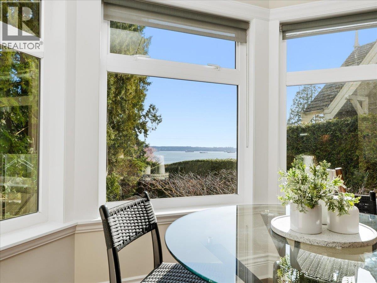 2618 Lawson Avenue, West Vancouver, British Columbia  V7V 2G2 - Photo 6 - R3114079