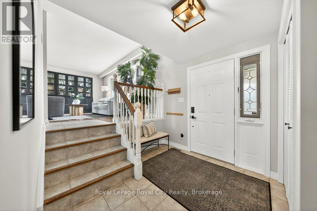 5 Skye Place, Guelph, Ontario  N1G 1M5 - Photo 3 - X13026376