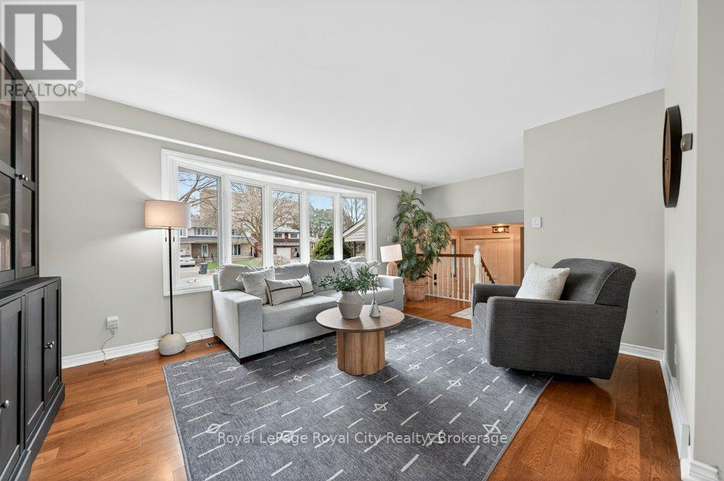 5 Skye Place, Guelph, Ontario  N1G 1M5 - Photo 5 - X13026376