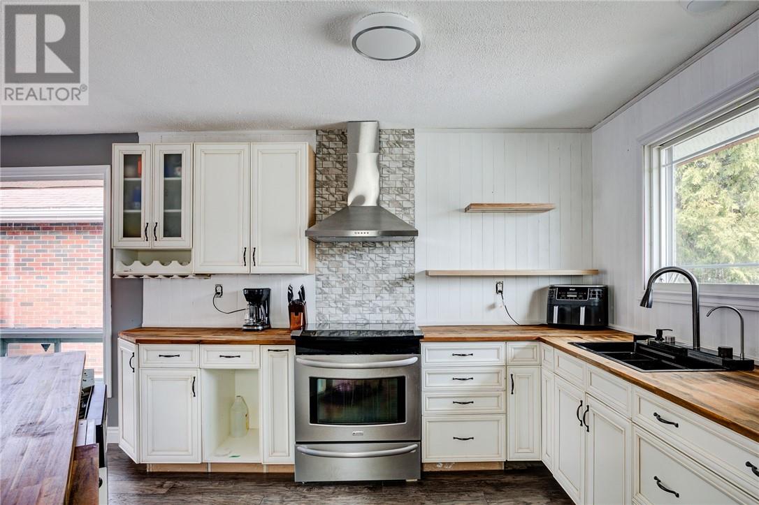 3 Rideau Avenue, Coniston, Ontario  p0m 1m0 - Photo 3 - 2127229