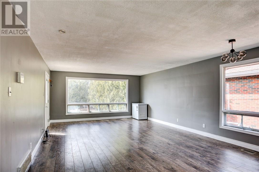 3 Rideau Avenue, Coniston, Ontario  p0m 1m0 - Photo 7 - 2127229