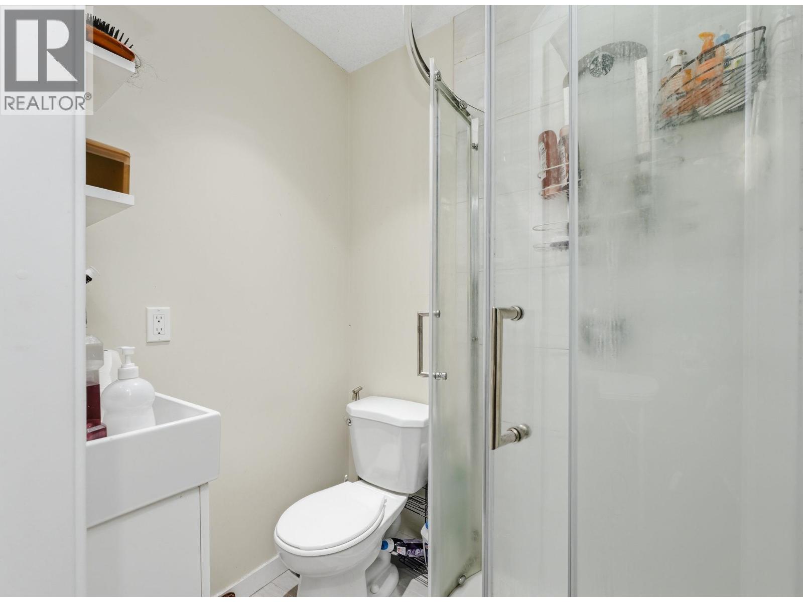 4264 Fitzgerald Avenue, Burnaby, British Columbia  V5G 3R8 - Photo 24 - R3109838