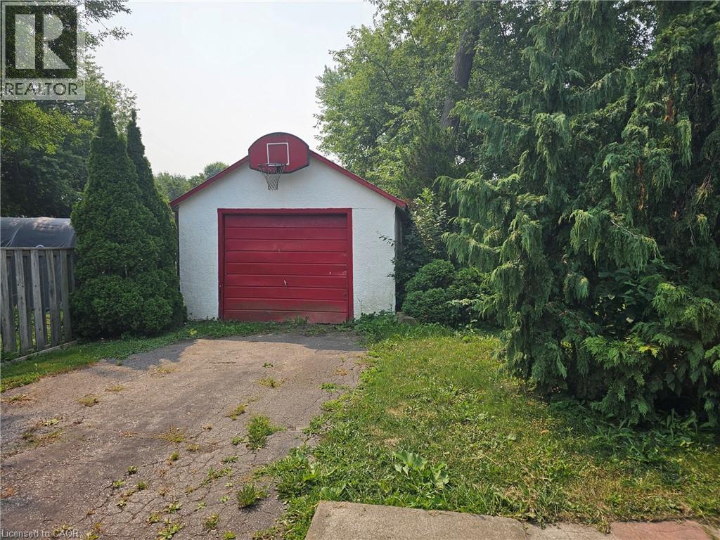 2340 Wilson Street W, Ancaster, Ontario  L0R 1A0 - Photo 30 - 40822639