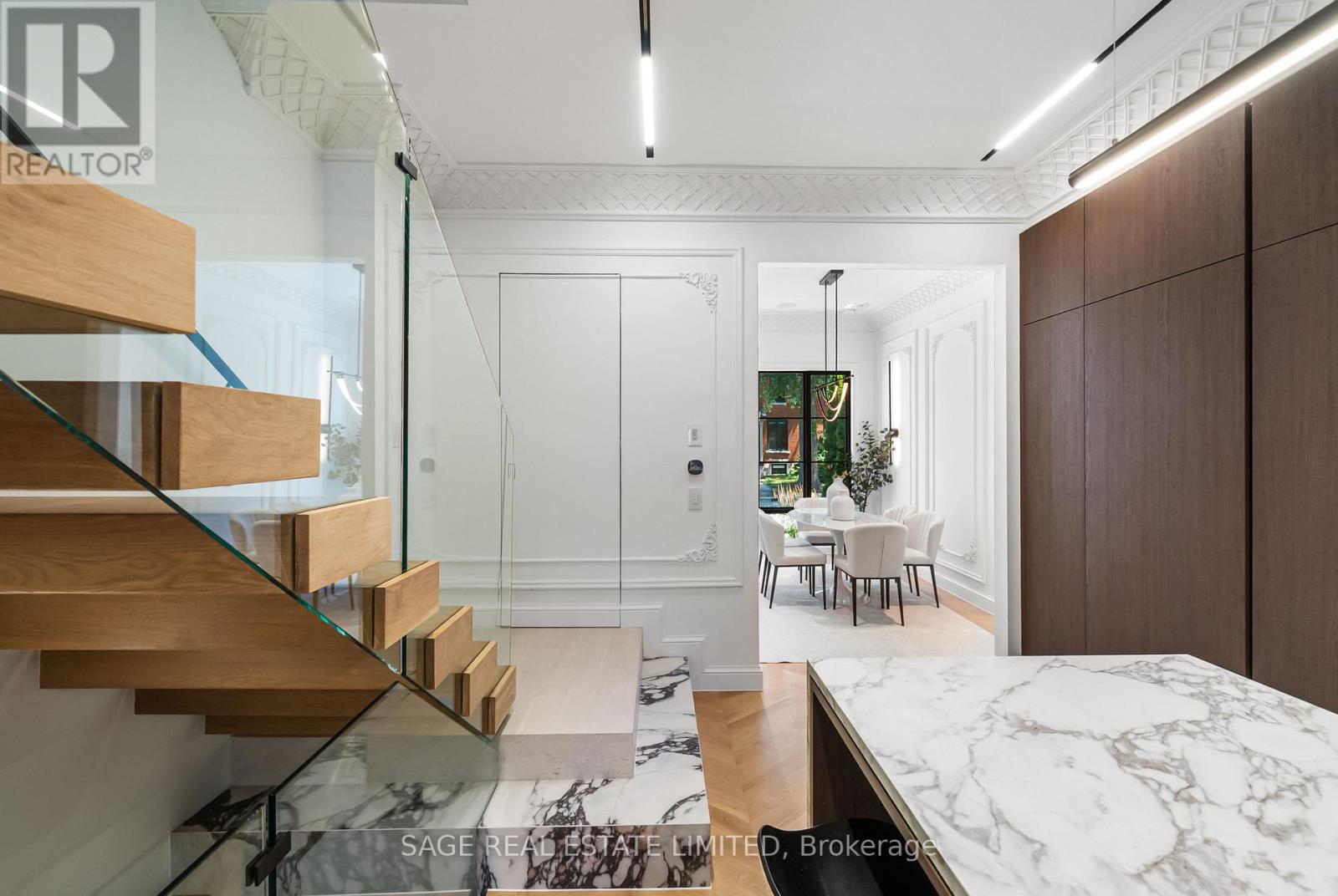 72 Montrose Avenue, Toronto, Ontario  M6J 2T7 - Photo 10 - C13026284