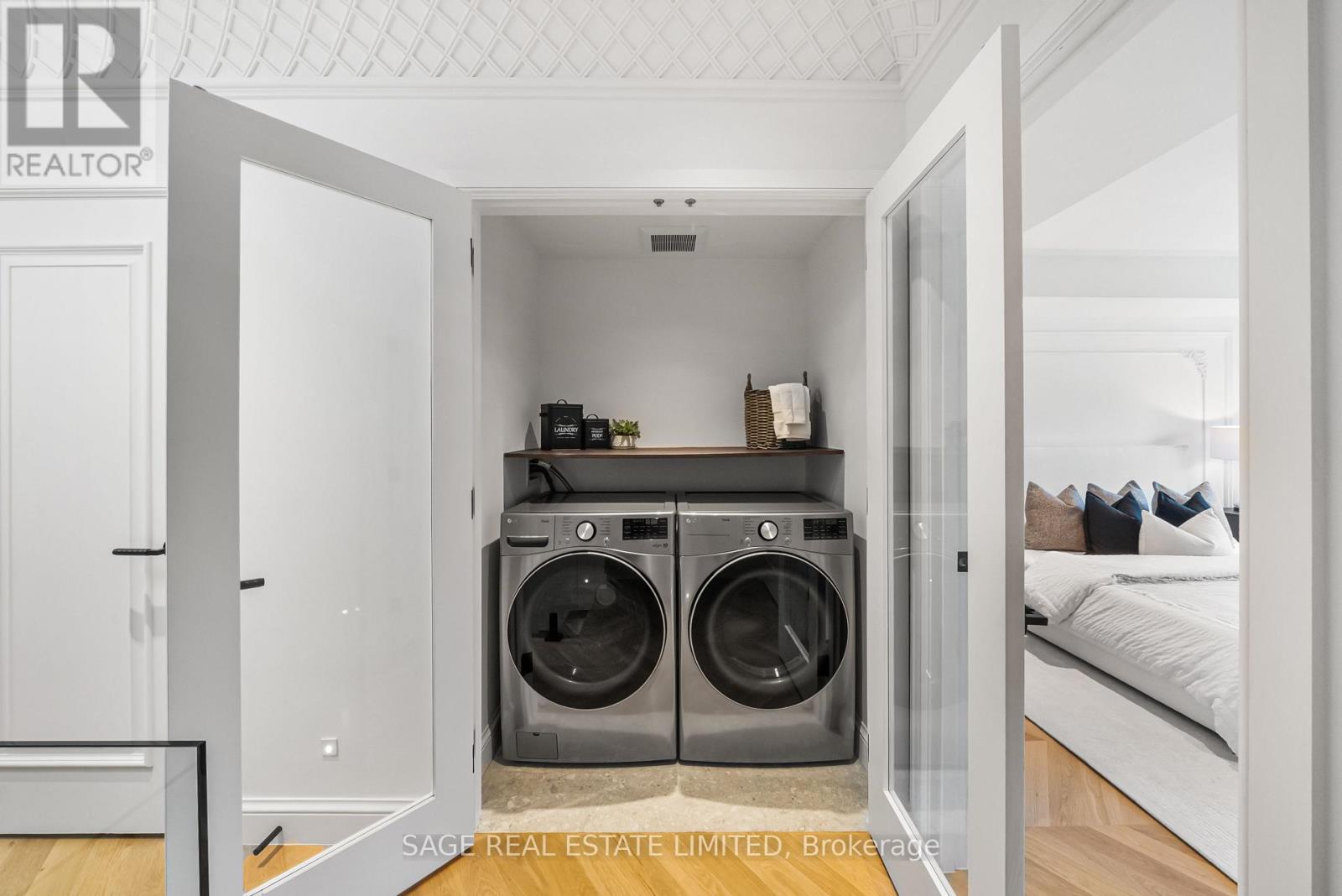 72 Montrose Avenue, Toronto, Ontario  M6J 2T7 - Photo 18 - C13026284