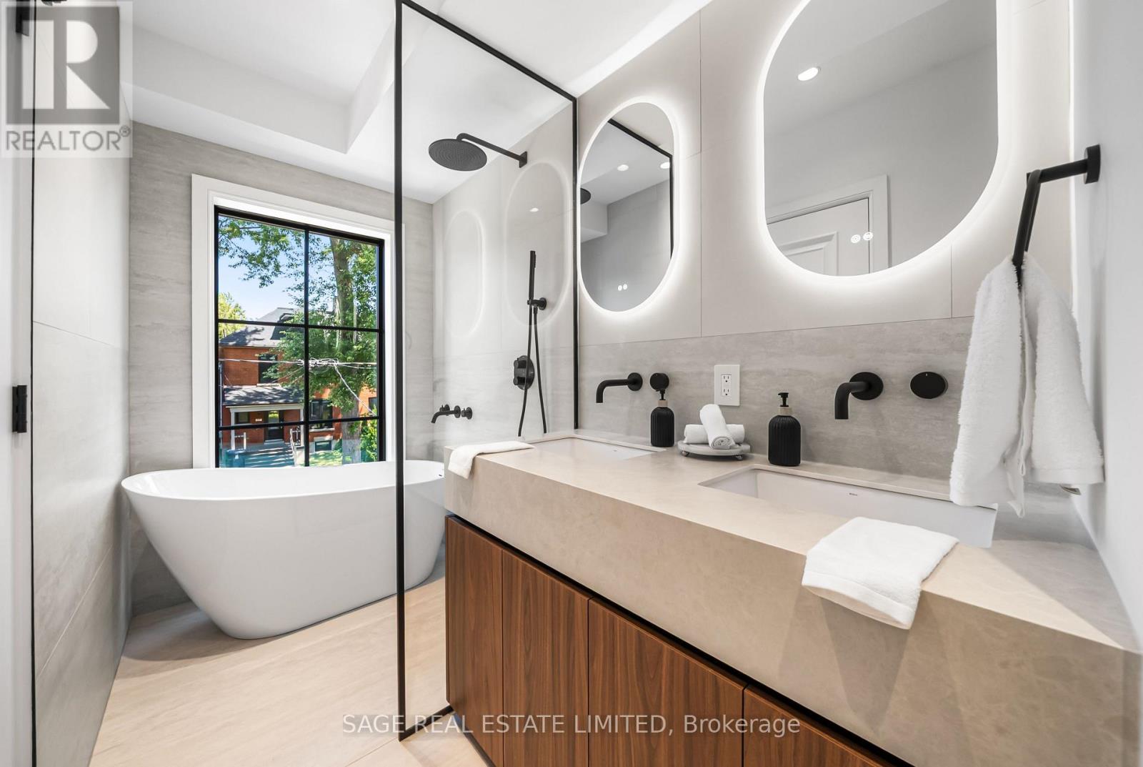 72 Montrose Avenue, Toronto, Ontario  M6J 2T7 - Photo 19 - C13026284