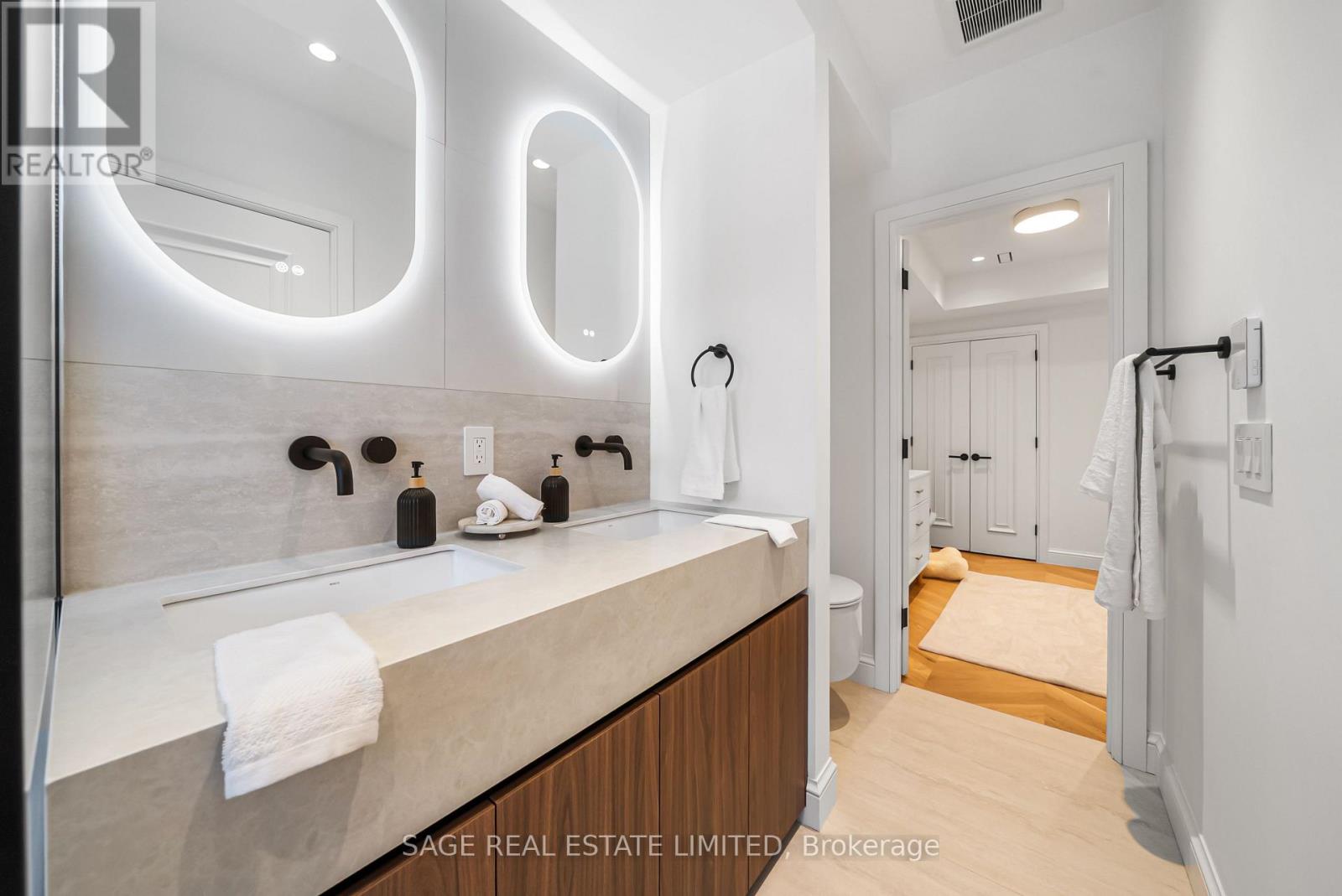 72 Montrose Avenue, Toronto, Ontario  M6J 2T7 - Photo 21 - C13026284