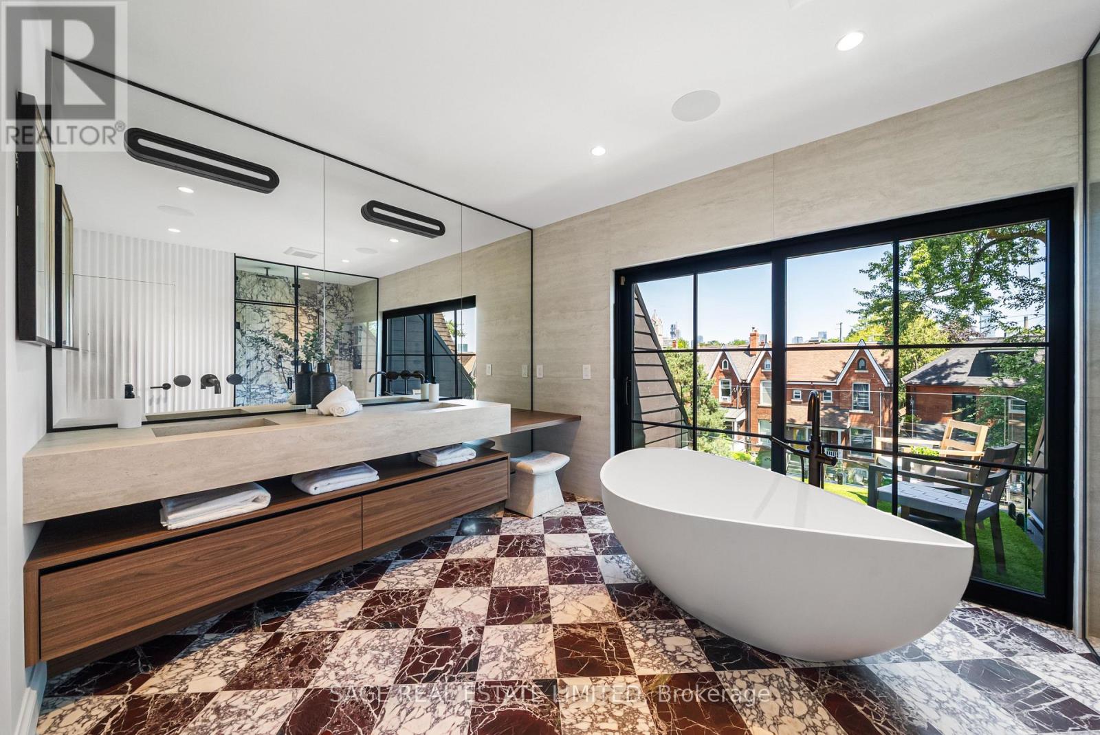 72 Montrose Avenue, Toronto, Ontario  M6J 2T7 - Photo 25 - C13026284