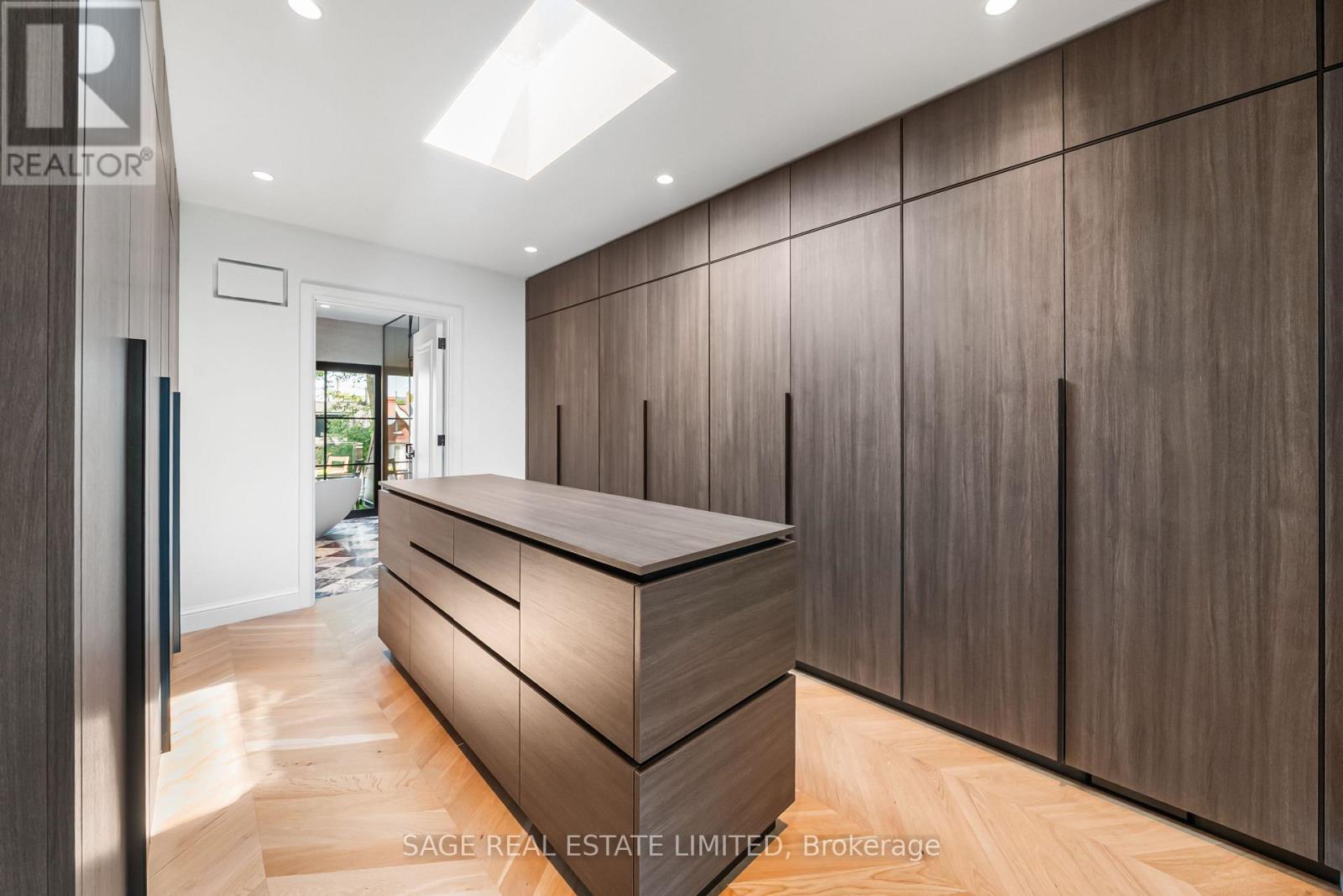 72 Montrose Avenue, Toronto, Ontario  M6J 2T7 - Photo 32 - C13026284