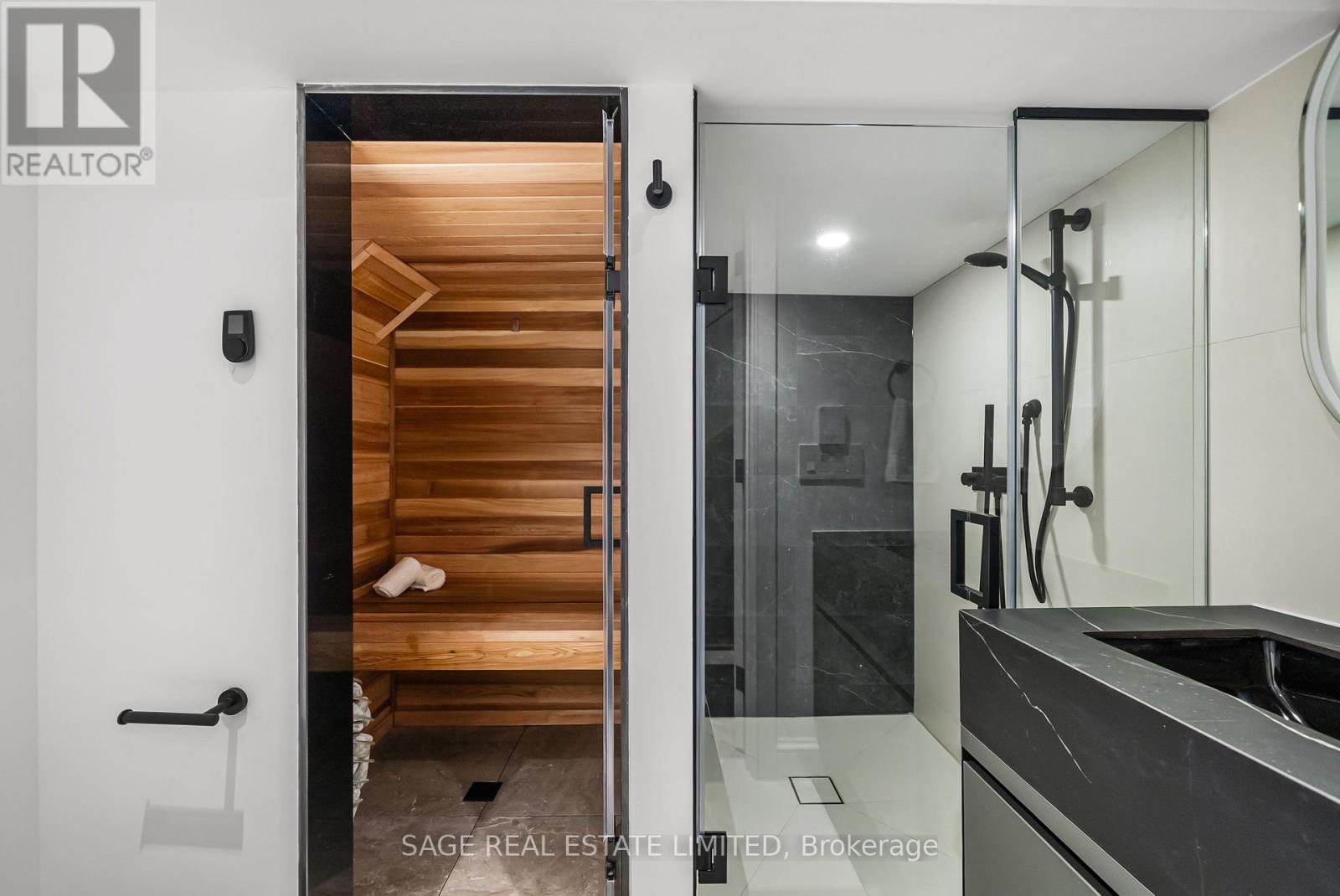 72 Montrose Avenue, Toronto, Ontario  M6J 2T7 - Photo 36 - C13026284