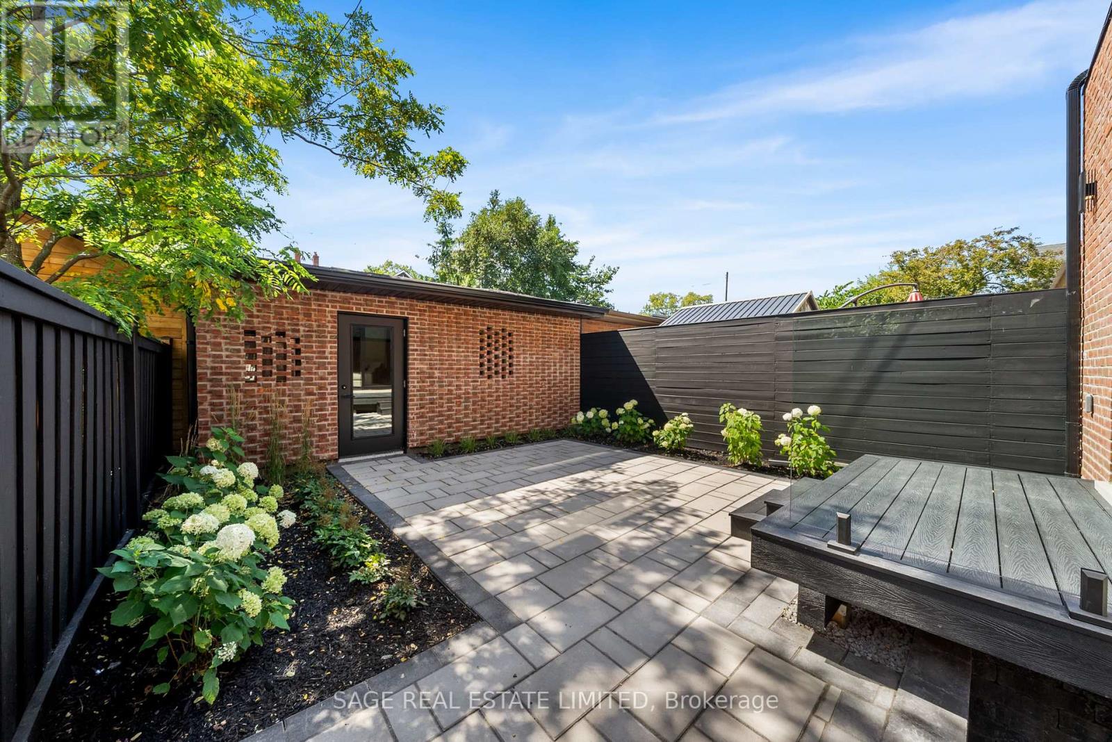 72 Montrose Avenue, Toronto, Ontario  M6J 2T7 - Photo 39 - C13026284