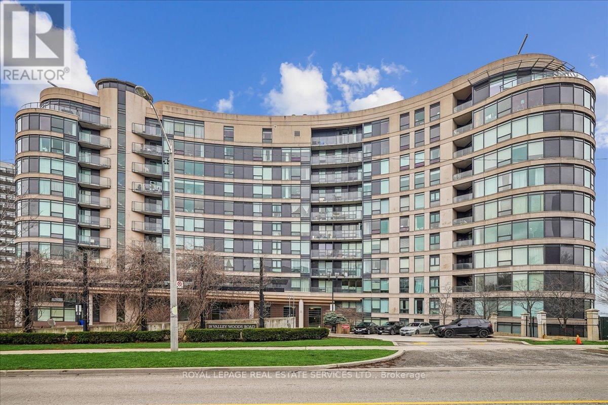 908 - 18 Valley Woods Road, Toronto, Ontario  M3A 0A1 - Photo 5 - C13026326