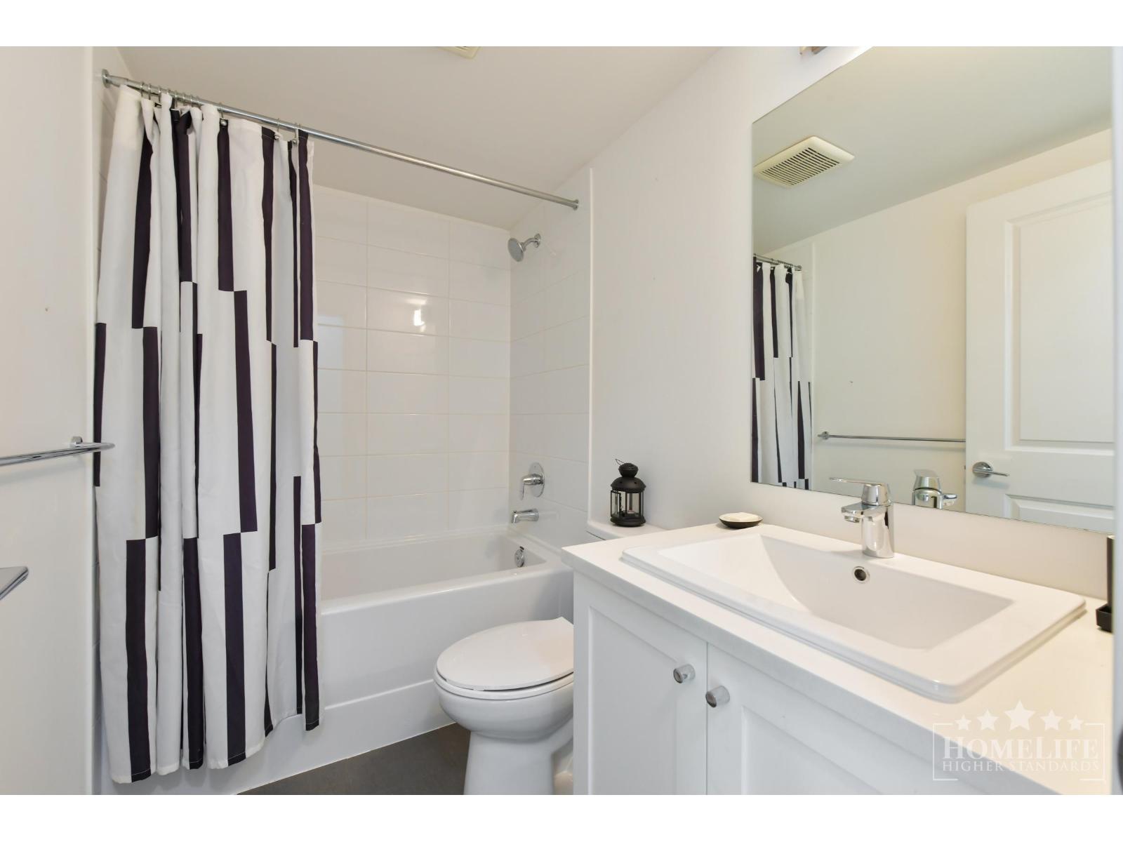 52 8168 136a Street, Surrey, British Columbia  V3W 2Z6 - Photo 5 - R3114113