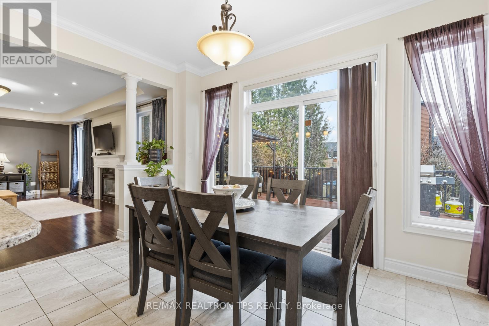 555 Kingsfield Loop, Oshawa, Ontario  L1K 0H8 - Photo 15 - E13025606