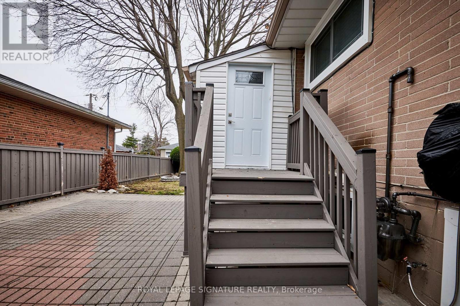 Bsmt - 43 Meadowacres Drive, Toronto, Ontario  M1T 1B3 - Photo 15 - E13026290