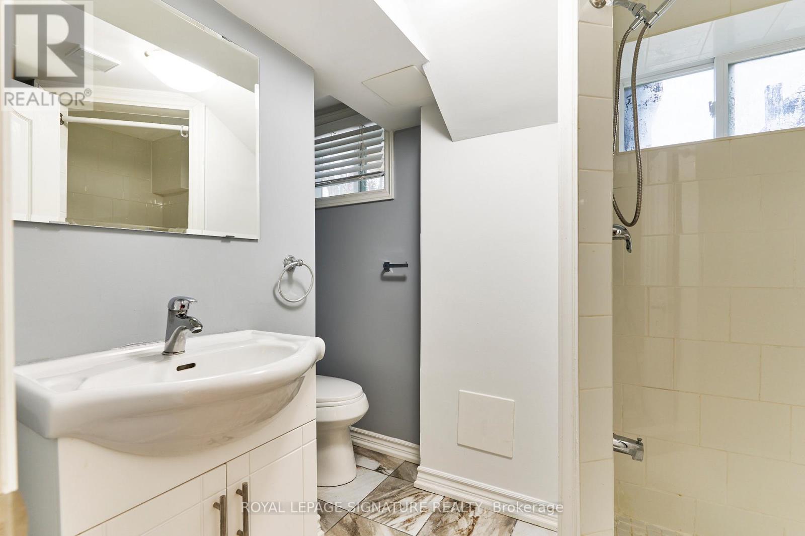 Bsmt - 43 Meadowacres Drive, Toronto, Ontario  M1T 1B3 - Photo 9 - E13026290