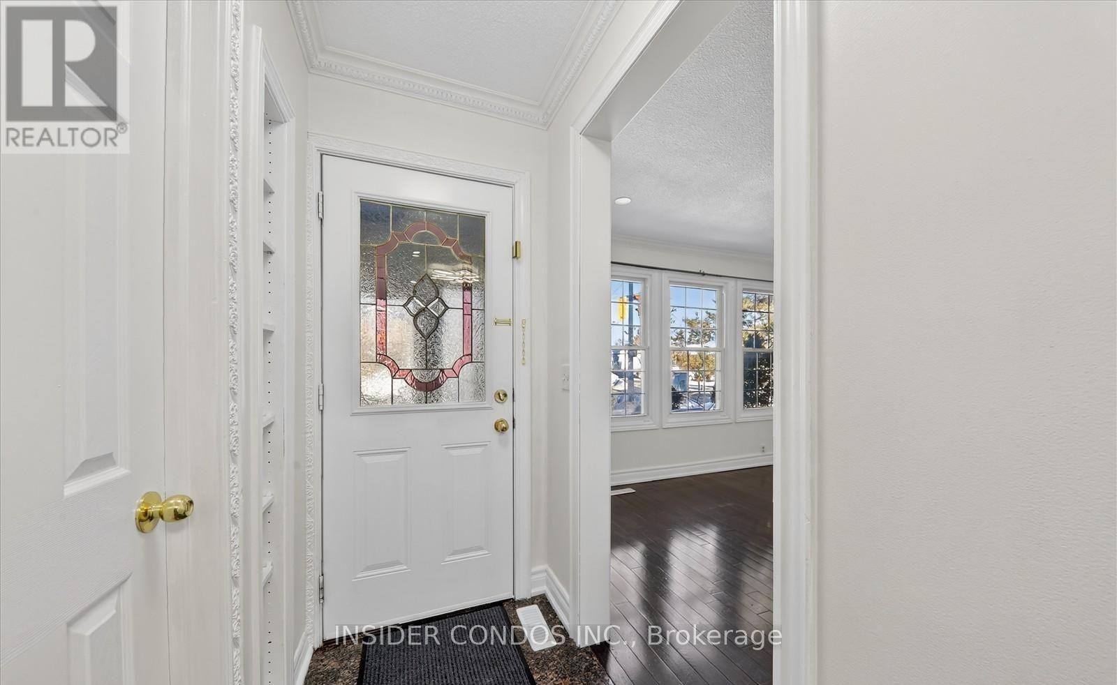 Upper - 2 John Stoner Drive, Toronto, Ontario  M1B 3E7 - Photo 15 - E13026304