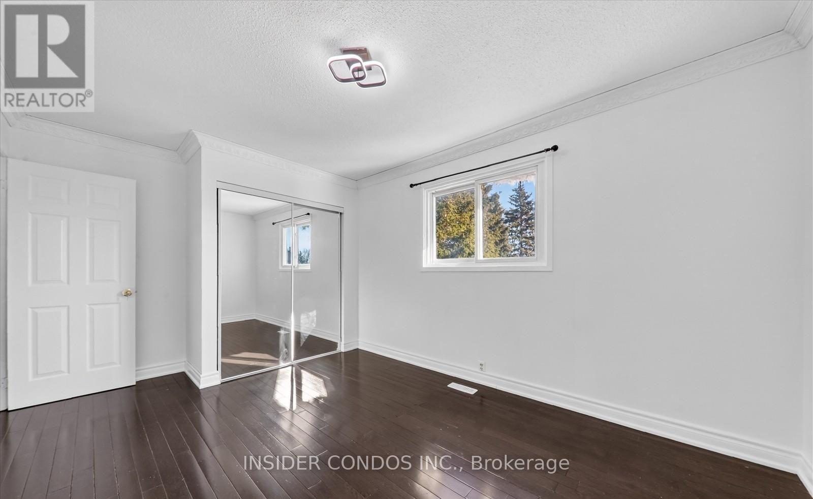 Upper - 2 John Stoner Drive, Toronto, Ontario  M1B 3E7 - Photo 7 - E13026304