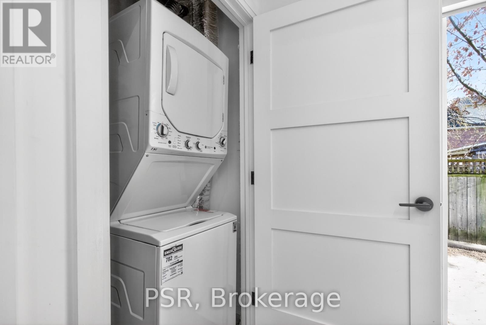 E - 53 Harriet Street, Toronto, Ontario  M4L 2G1 - Photo 18 - E13026322