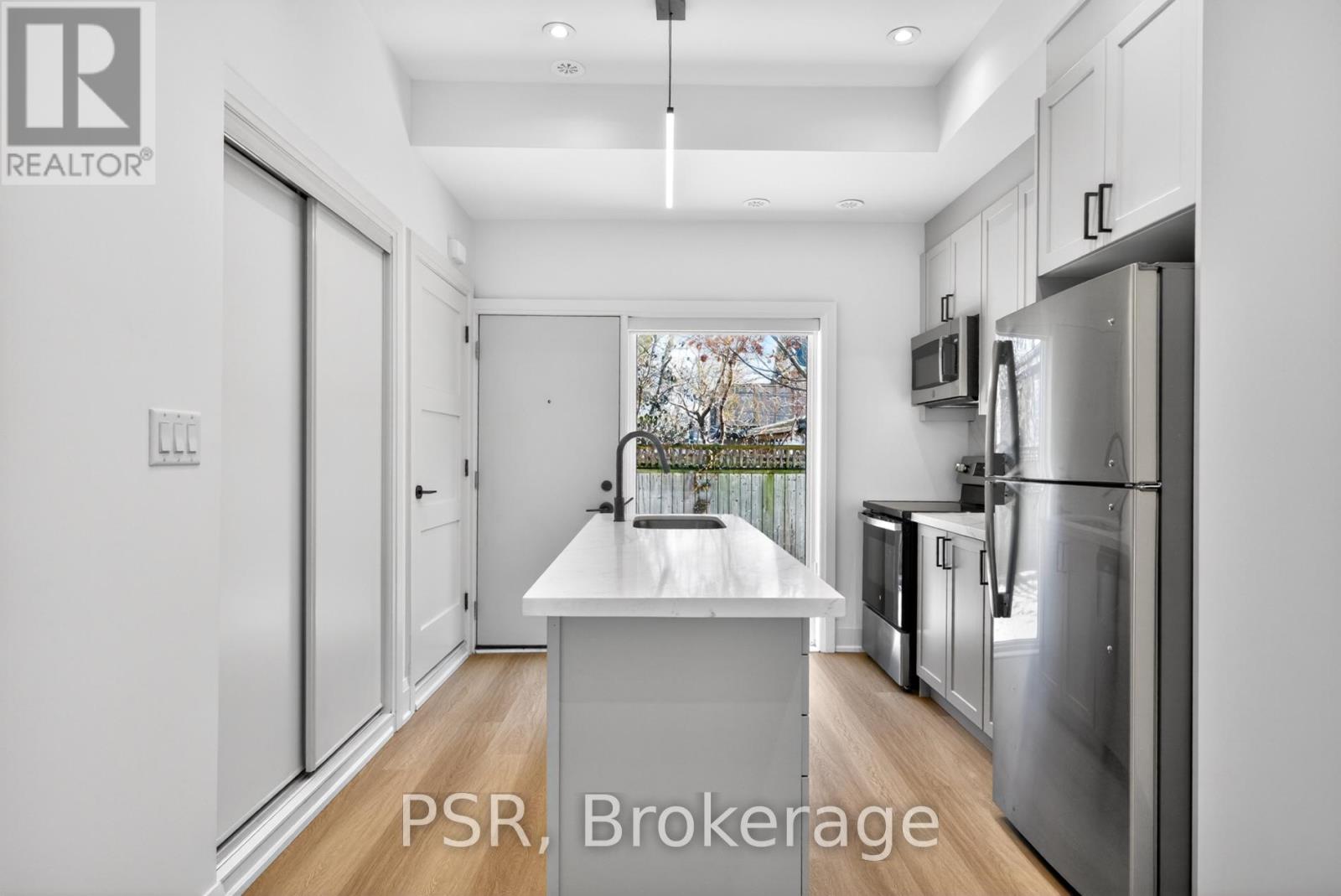 E - 53 Harriet Street, Toronto, Ontario  M4L 2G1 - Photo 6 - E13026322