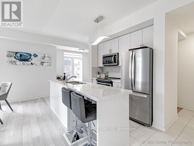 2584 Ladyfern Cross Avenue, Pickering, Ontario  L1X 0E6 - Photo 5 - E13026350