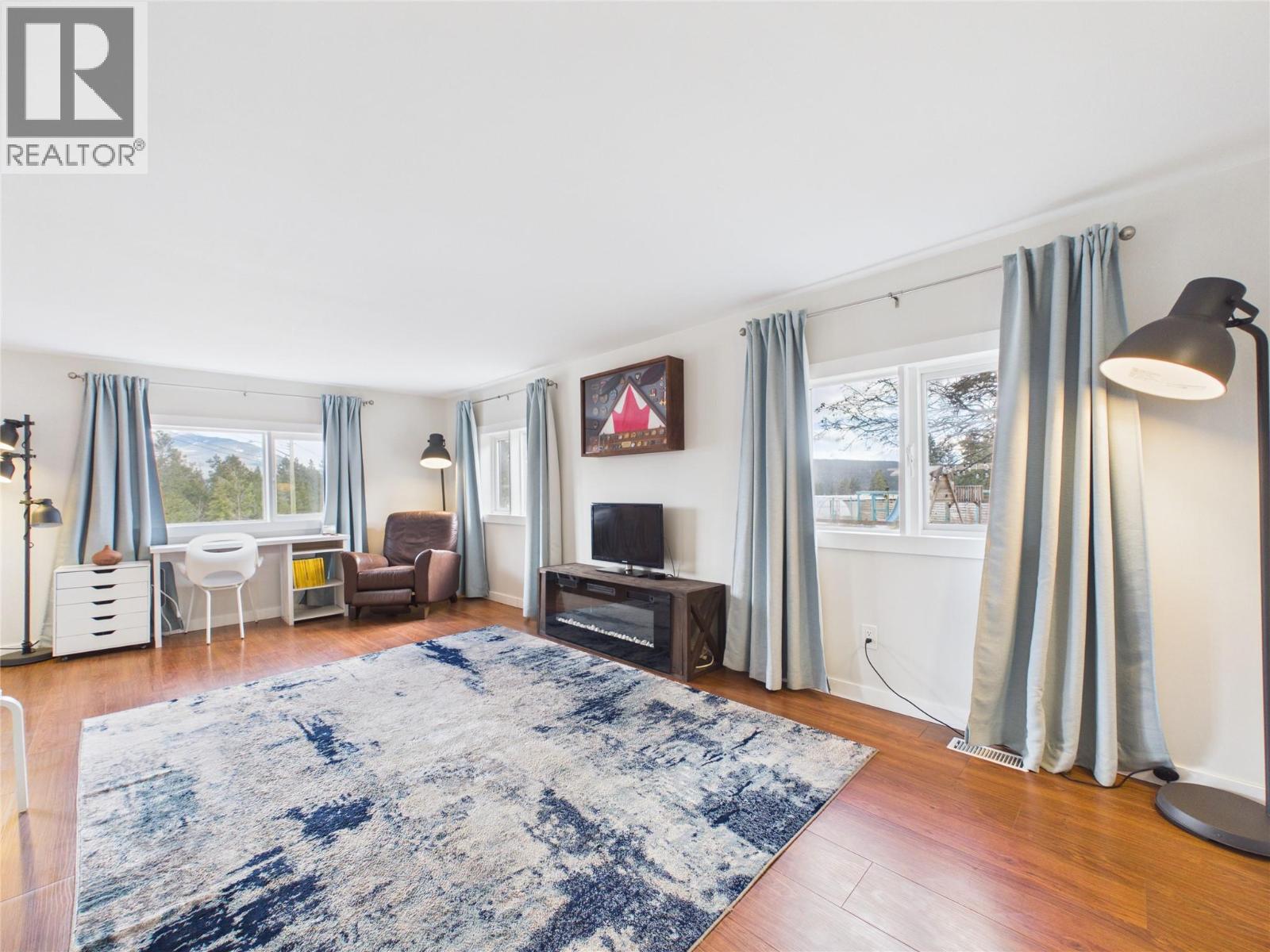 661 Mcbride Street W, Cranbrook, British Columbia  V1C 6T4 - Photo 6 - 10384263