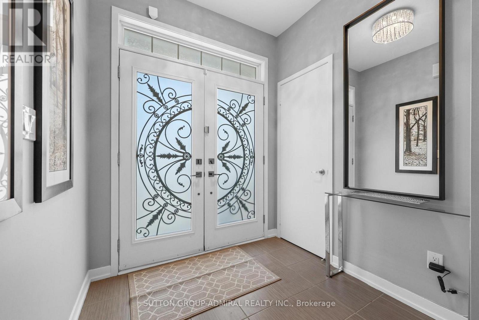 12 Sand Hill Mews, Vaughan, Ontario  L6A 4Y4 - Photo 2 - N13025374