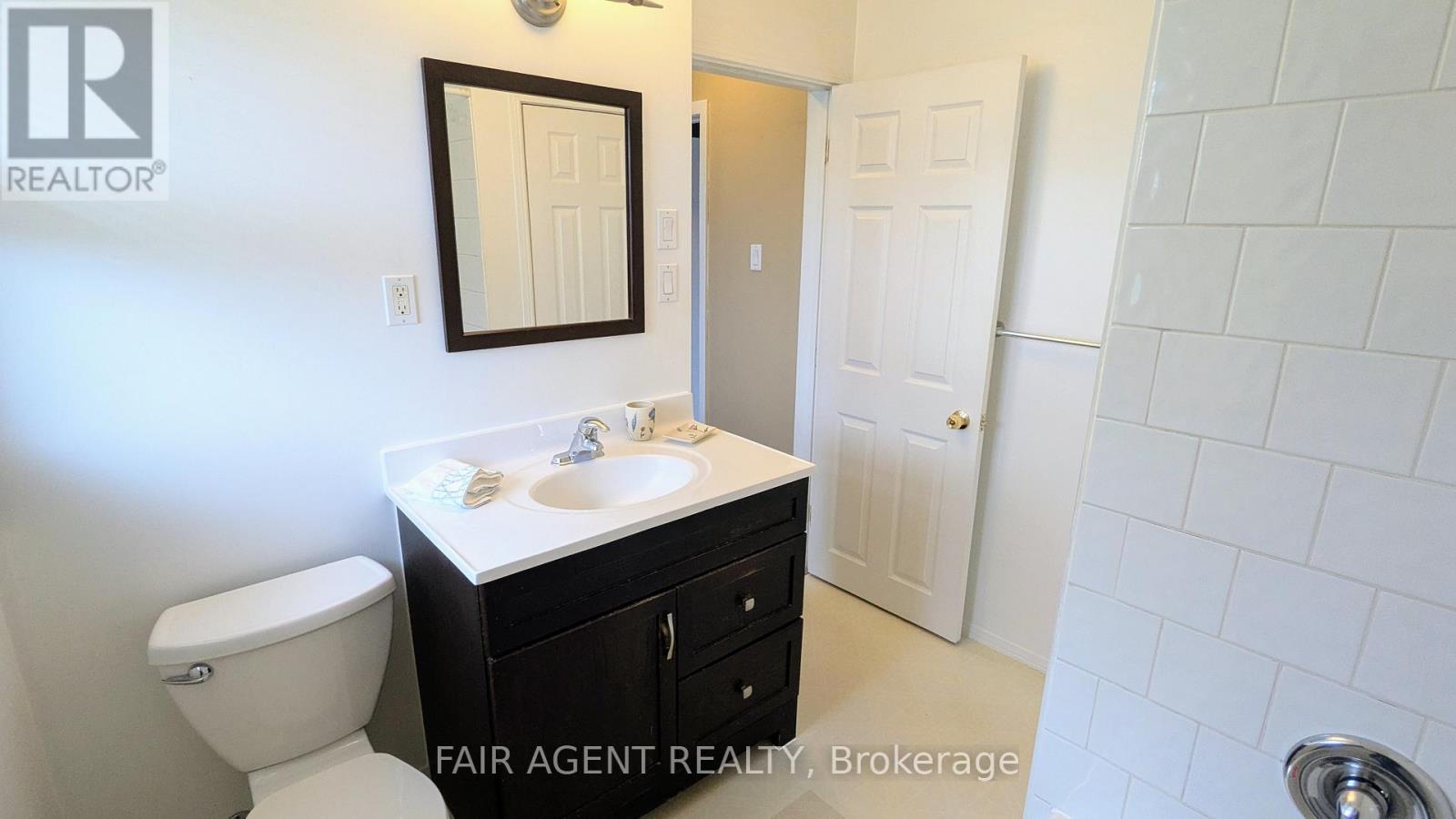 1502 Beckworth Avenue, London East, Ontario  N5V 2K7 - Photo 13 - X12809832