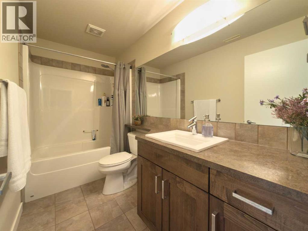 534 Canyon Cove W, Lethbridge, Alberta  T1K 2N4 - Photo 30 - A2303629