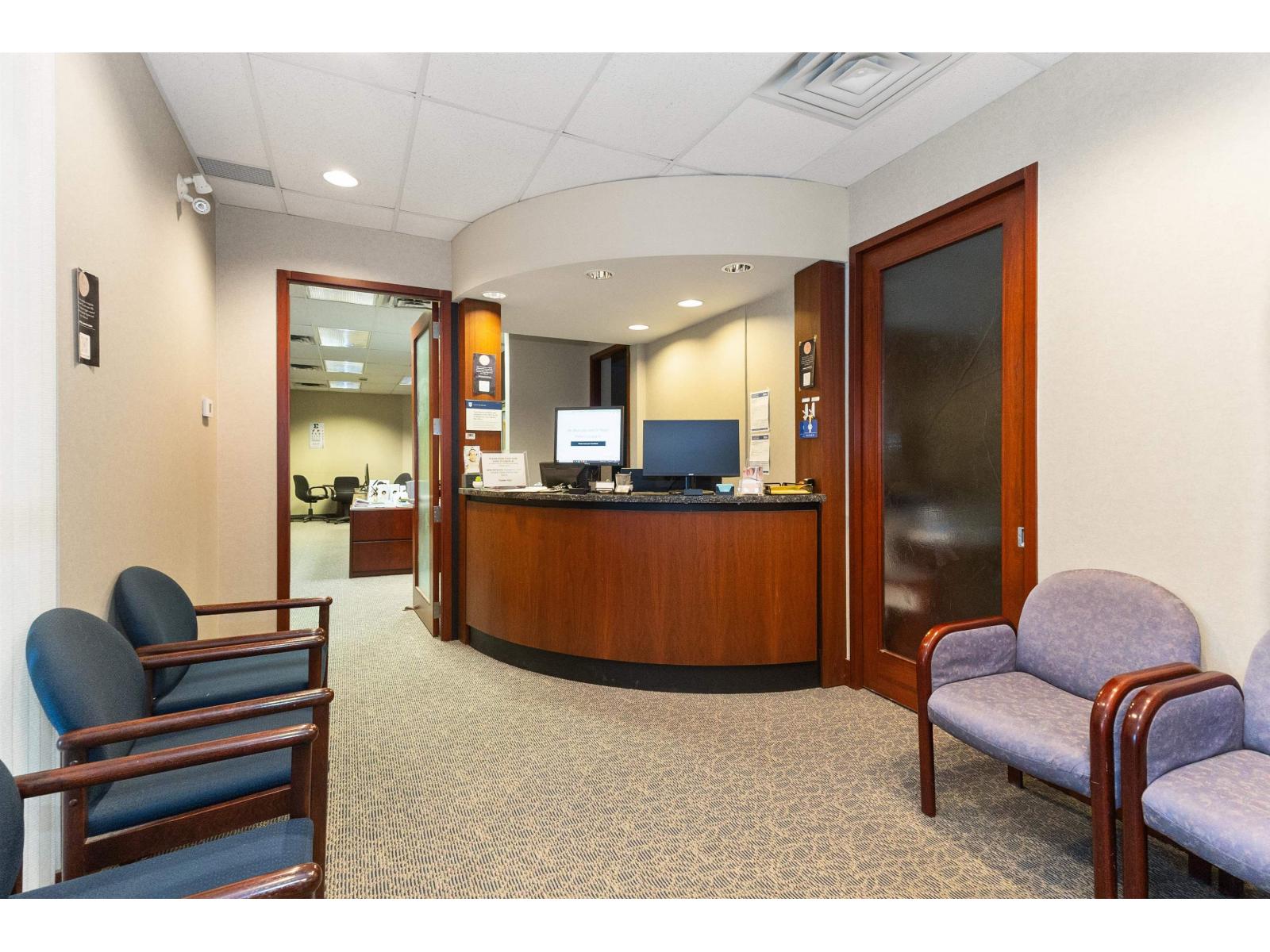 200 2692 Clearbrook Road, Abbotsford, British Columbia  V2T 2Y8 - Photo 5 - C8078055