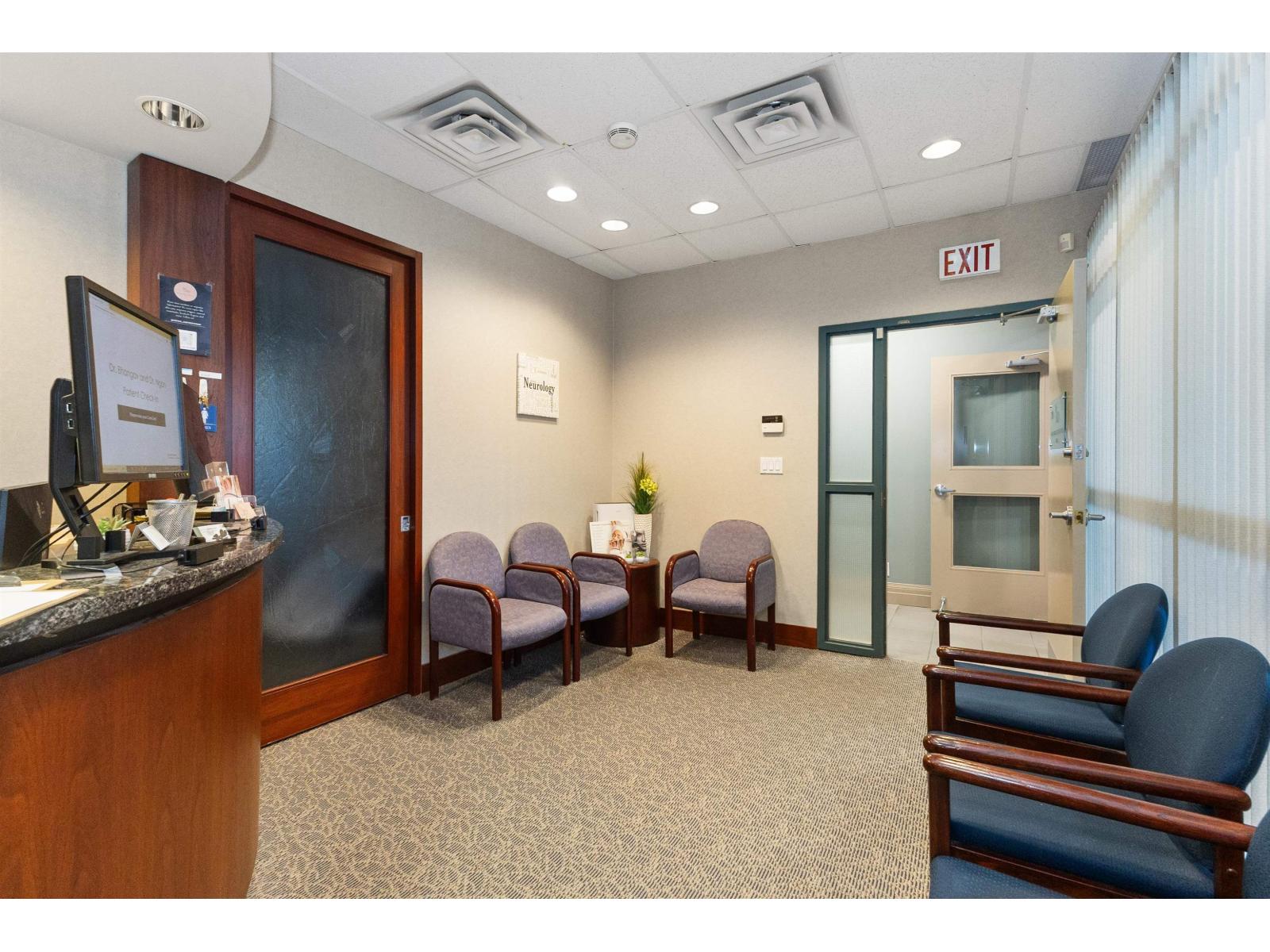 200 2692 Clearbrook Road, Abbotsford, British Columbia  V2T 2Y8 - Photo 6 - C8078055