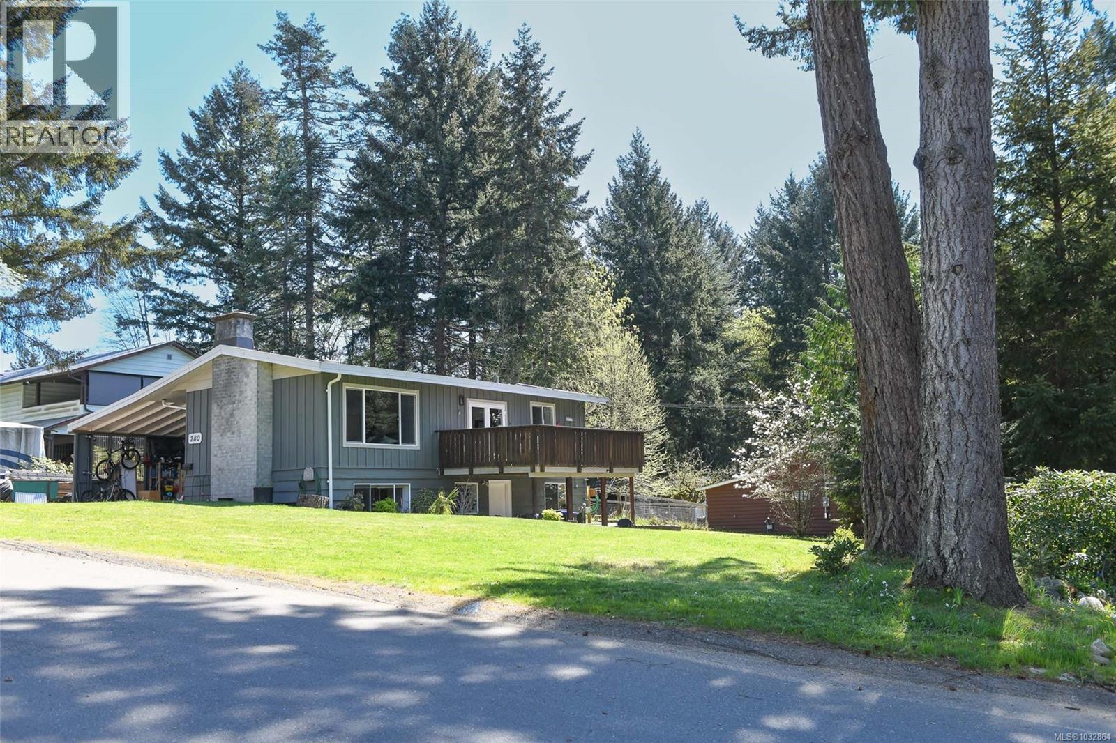 280 Glacier View Dr, Comox, British Columbia