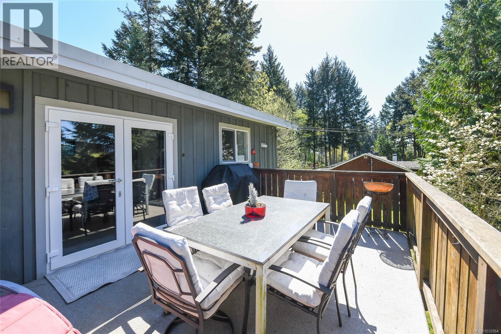 280 Glacier View Dr, Comox, British Columbia  V9M 1G5 - Photo 3 - 1032864