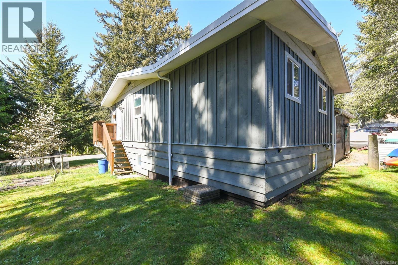 280 Glacier View Dr, Comox, British Columbia  V9M 1G5 - Photo 4 - 1032864