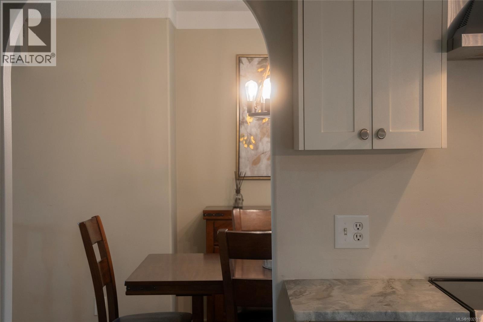 1108 Viewtop Rd, Duncan, British Columbia  V9L 5S7 - Photo 9 - 1032711