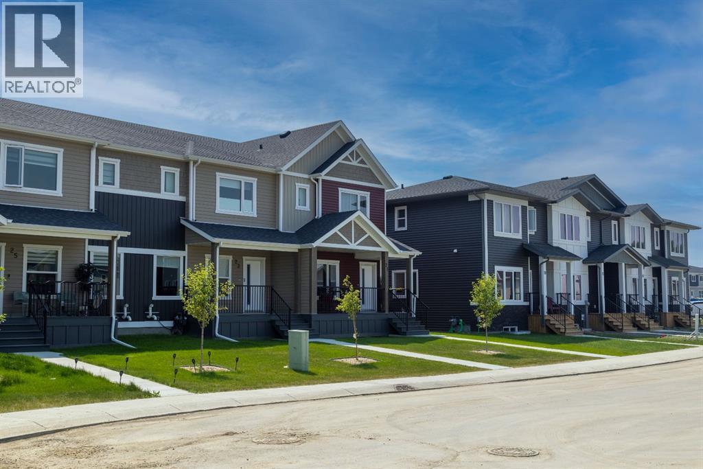 51 Gray Close, Sylvan Lake, Alberta  T4S 2N8 - Photo 5 - A2299655