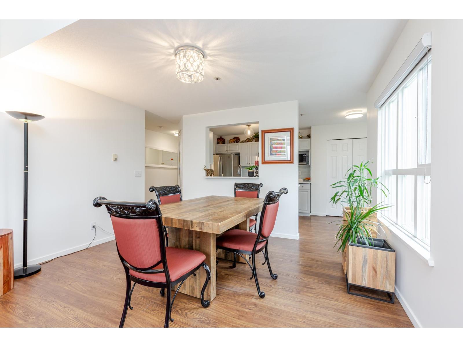 402 13870 70 Avenue, Surrey, British Columbia  V3W 0R9 - Photo 13 - R3113688