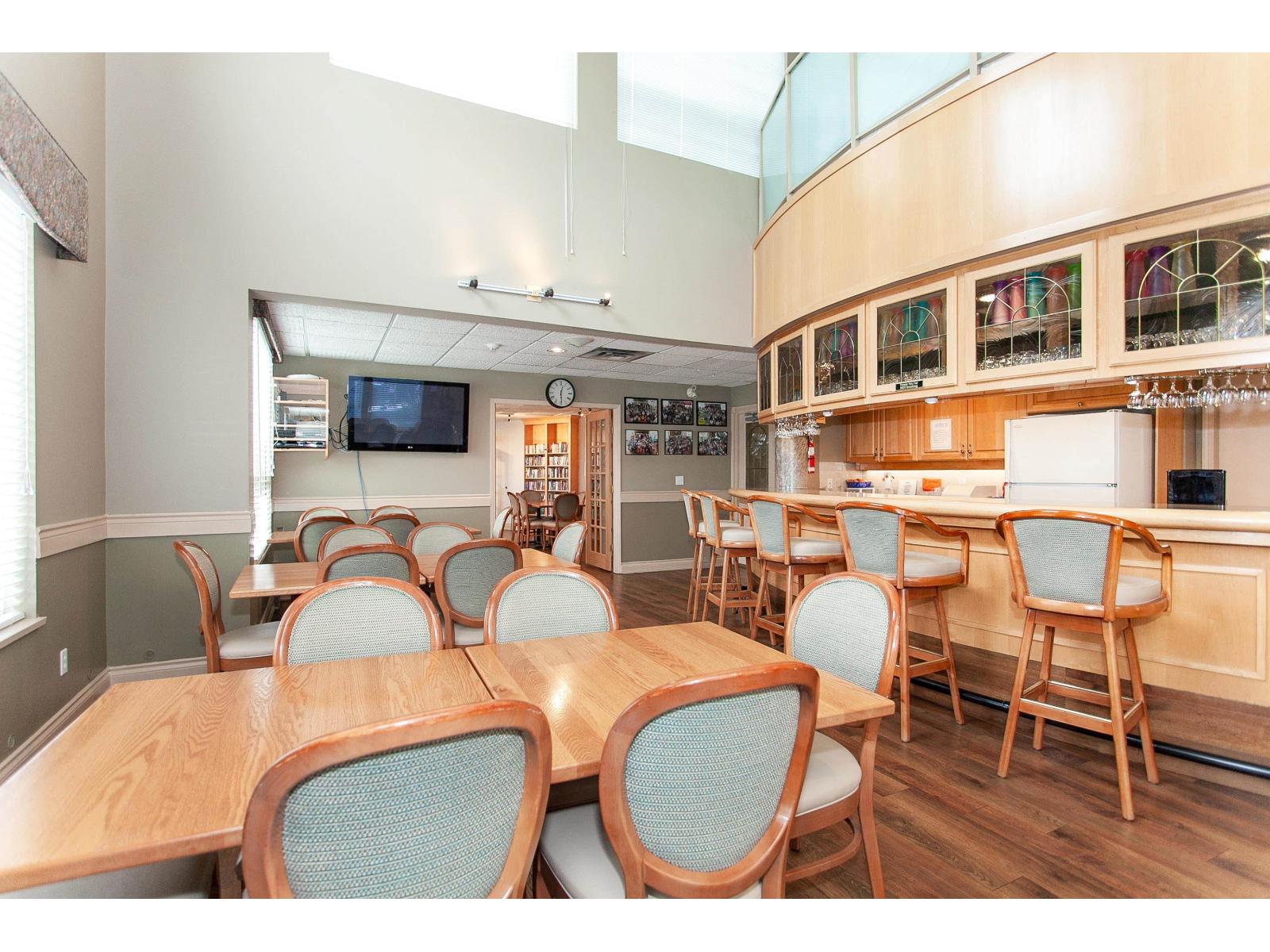 402 13870 70 Avenue, Surrey, British Columbia  V3W 0R9 - Photo 37 - R3113688