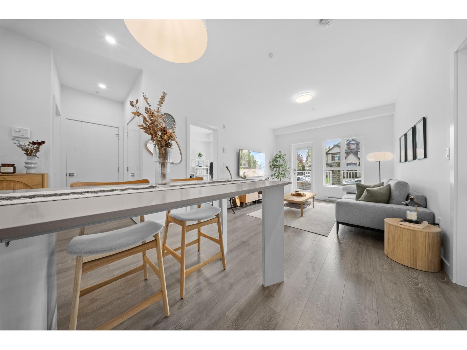 105 14225 103a Avenue, Surrey, British Columbia  V3T 0T4 - Photo 4 - R3114065