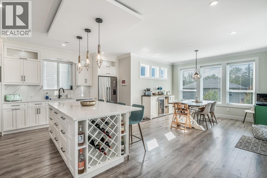 10861 Morrisette Place, Maple Ridge, British Columbia  V2W 1G8 - Photo 5 - R3113410