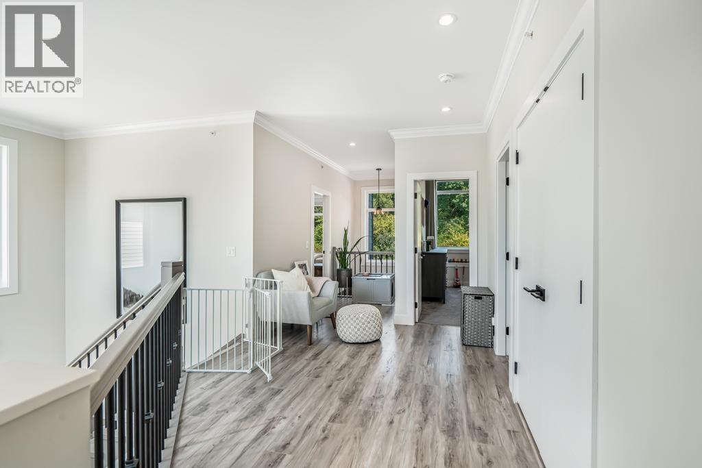 10861 Morrisette Place, Maple Ridge, British Columbia  V2W 1G8 - Photo 11 - R3113410